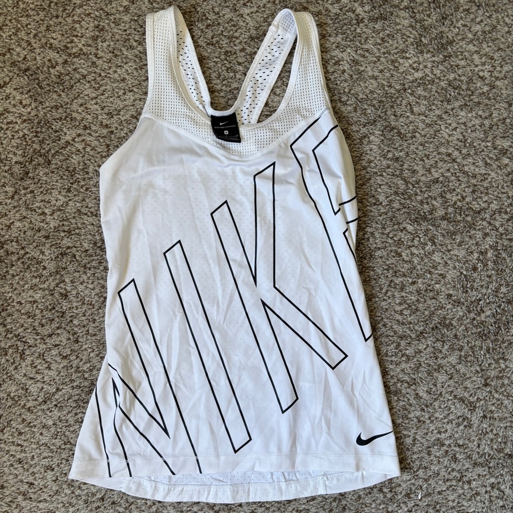Nike White Fitted Sleeveless Tank Top